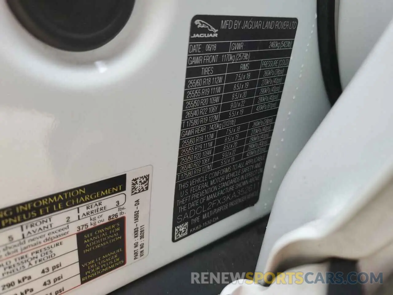 14 Photograph of a damaged car SADCL2FX3KA352611 JAGUAR F-PACE 2019