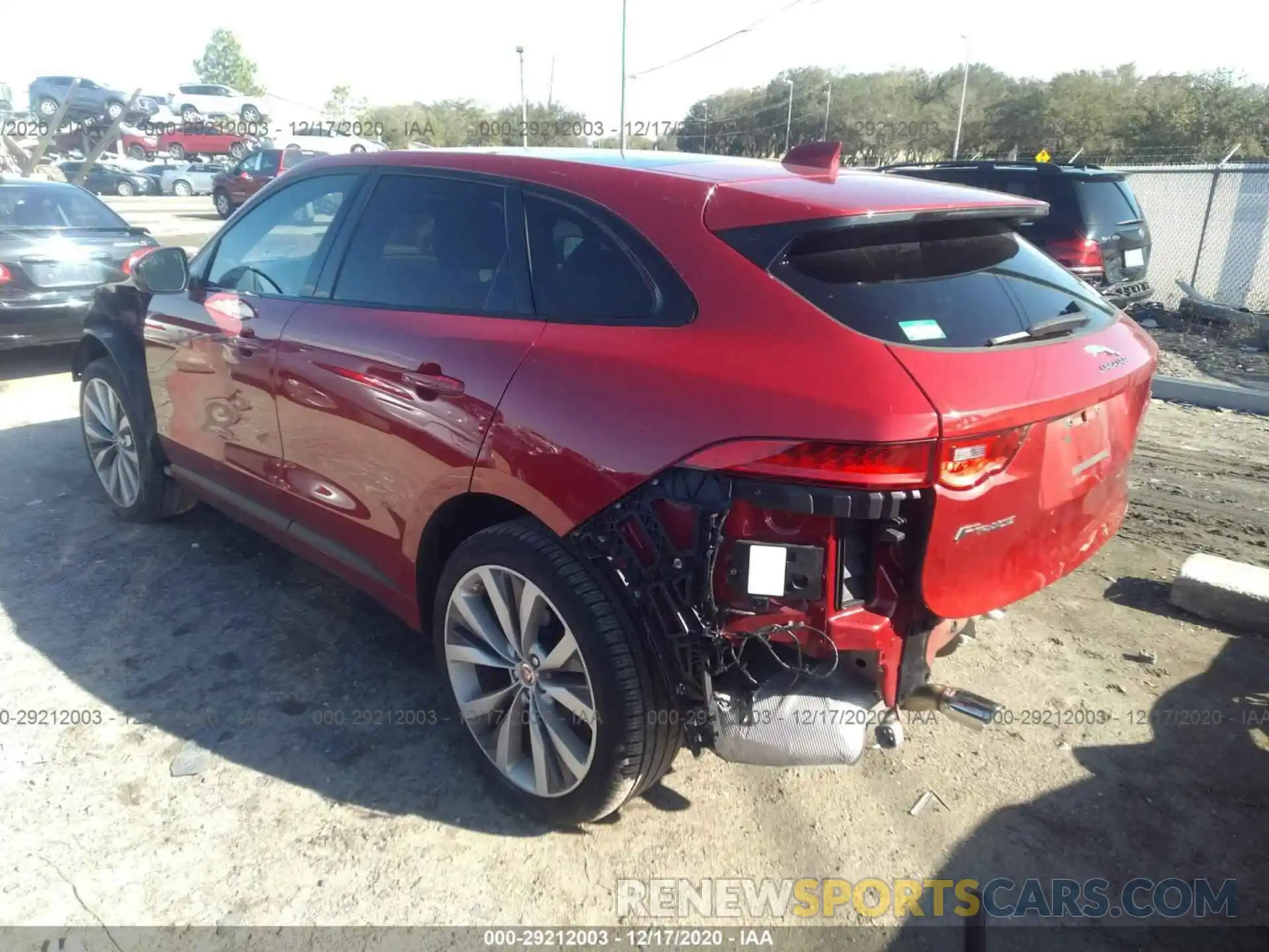 3 Photograph of a damaged car SADCL2FX9KA368120 JAGUAR F-PACE 2019