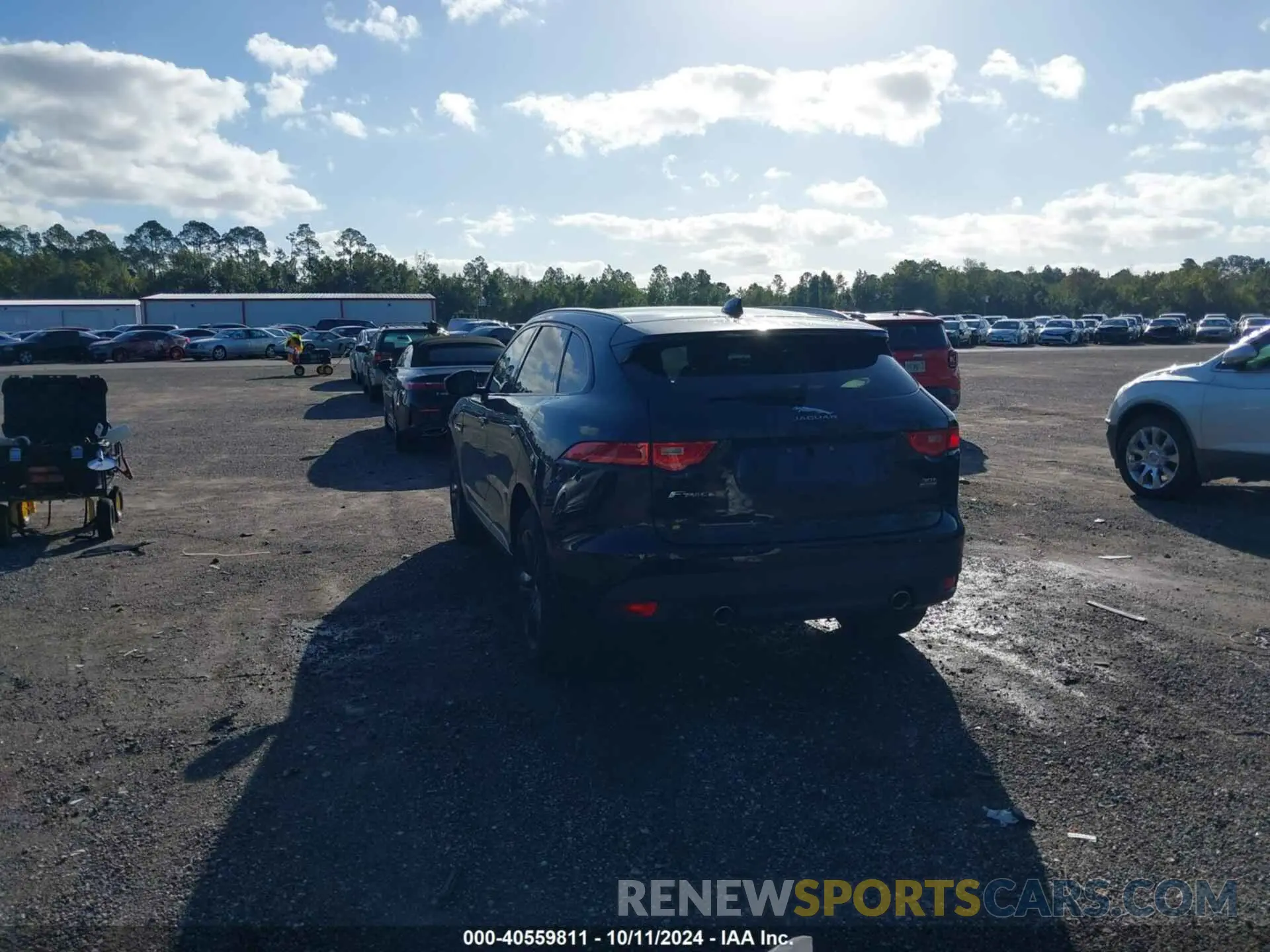3 Photograph of a damaged car SADCL2GX6KA394382 JAGUAR F-PACE 2019