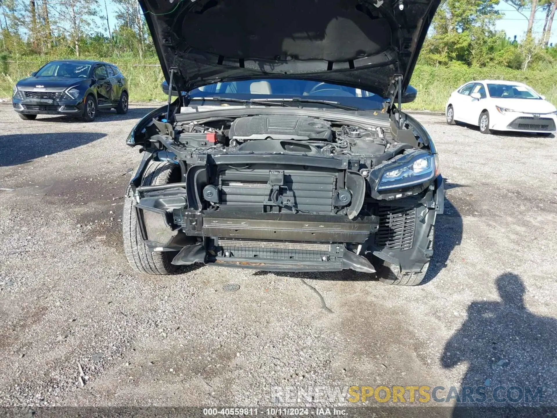 6 Photograph of a damaged car SADCL2GX6KA394382 JAGUAR F-PACE 2019