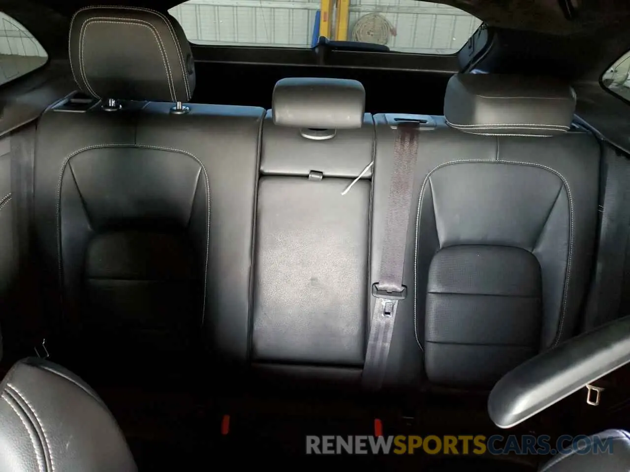 10 Photograph of a damaged car SADCM2FV1KA610717 JAGUAR F-PACE 2019