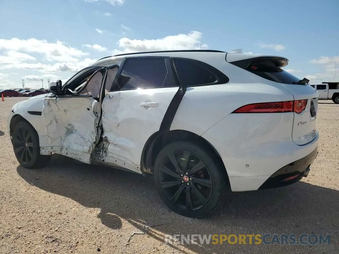 2 Photograph of a damaged car SADCM2FV2KA358900 JAGUAR F-PACE 2019