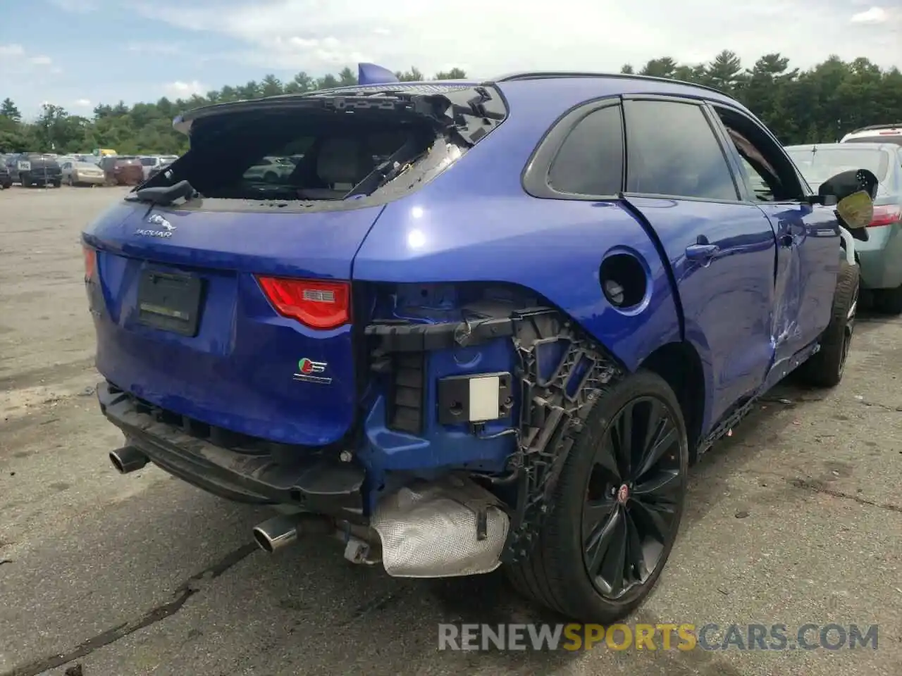 4 Photograph of a damaged car SADCM2FV3KA358937 JAGUAR F-PACE 2019