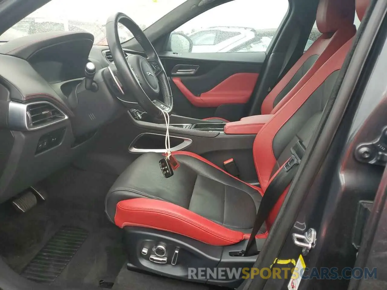7 Photograph of a damaged car SADCM2FV5KA358051 JAGUAR F-PACE 2019