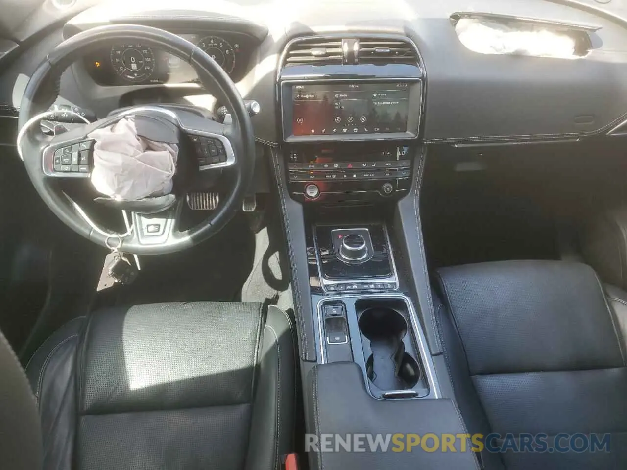 8 Photograph of a damaged car SADCM2FV5KA396329 JAGUAR F-PACE 2019
