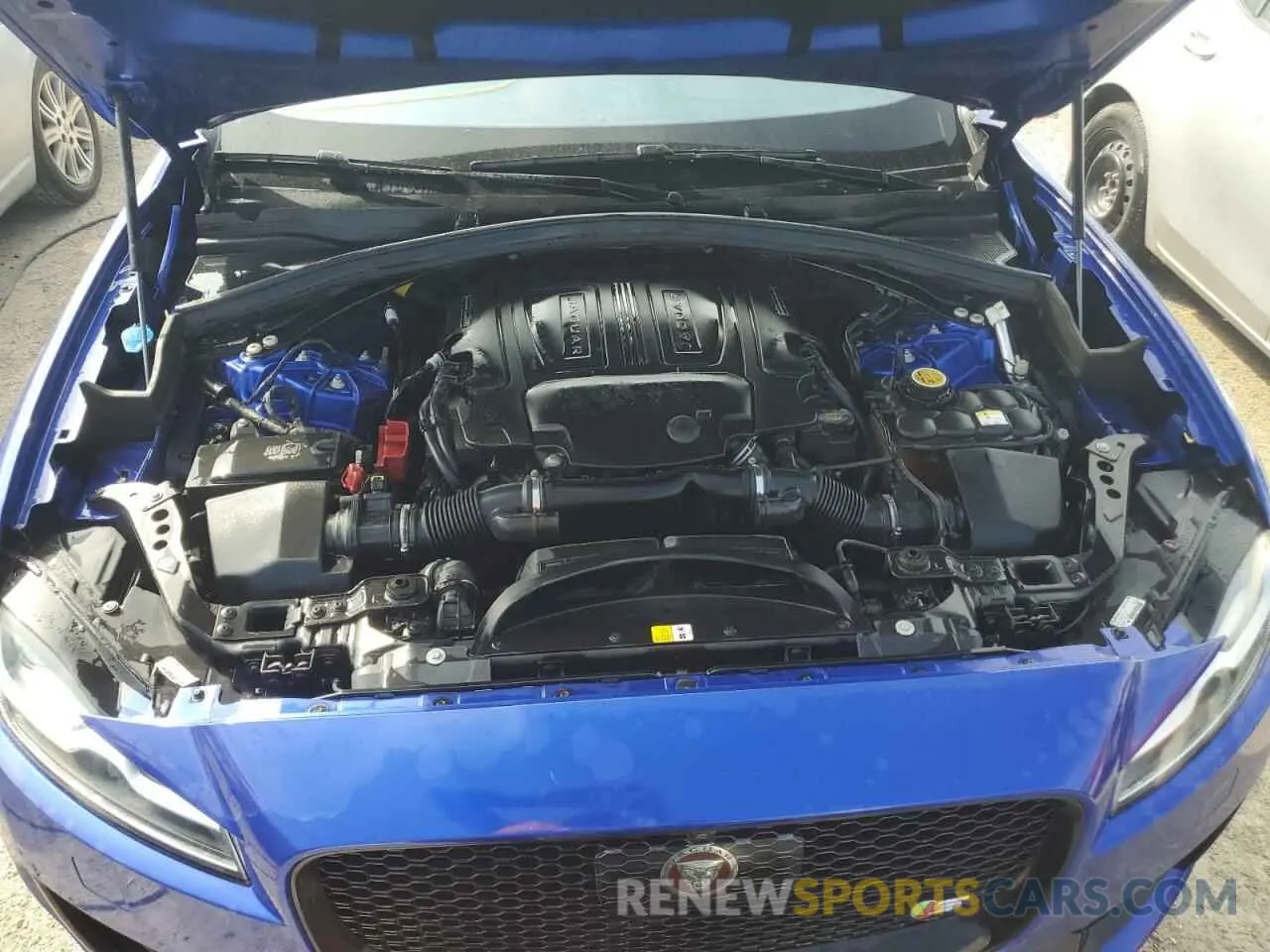 12 Photograph of a damaged car SADCM2FV6KA396176 JAGUAR F-PACE 2019