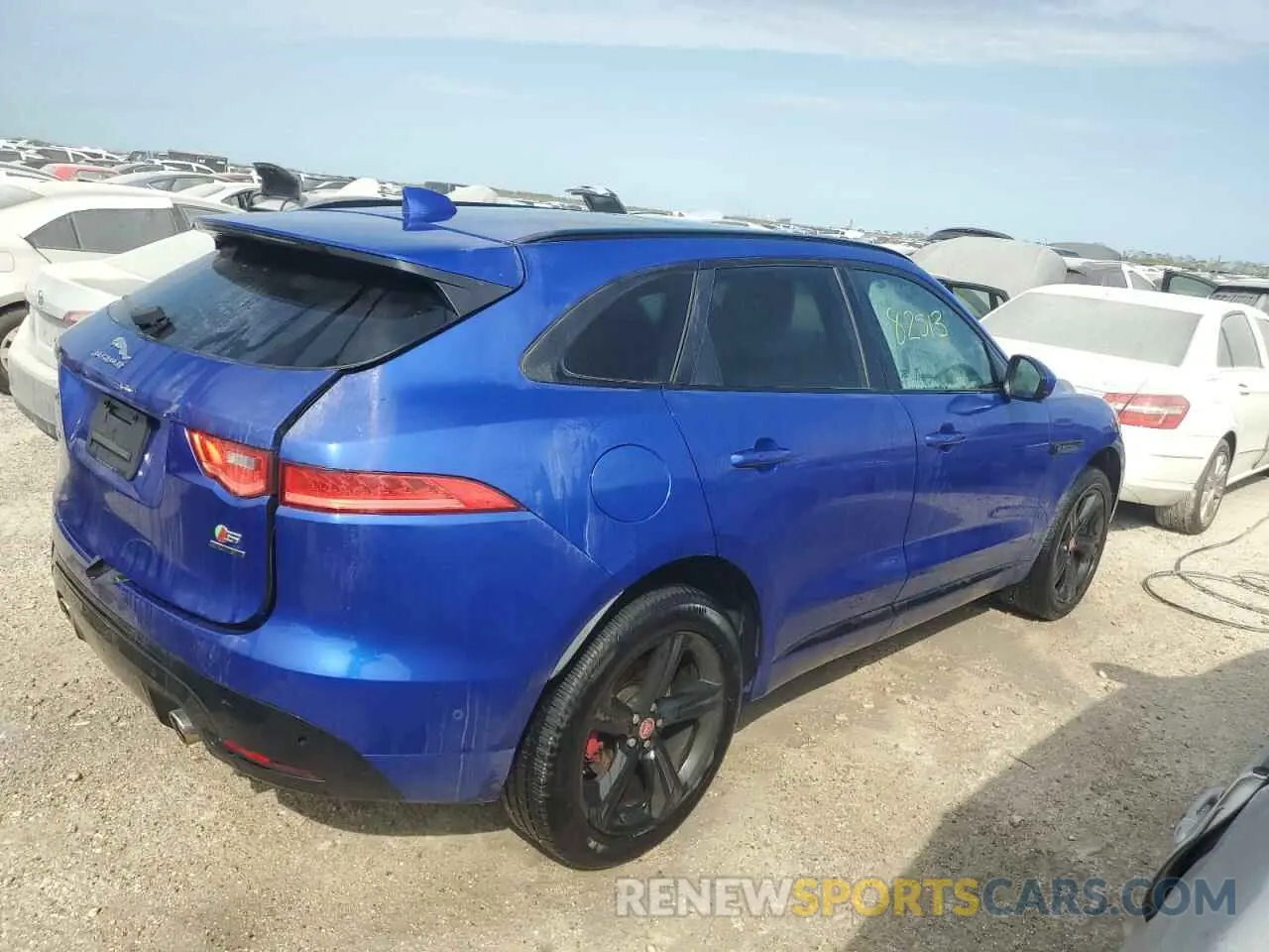 3 Photograph of a damaged car SADCM2FV6KA396176 JAGUAR F-PACE 2019
