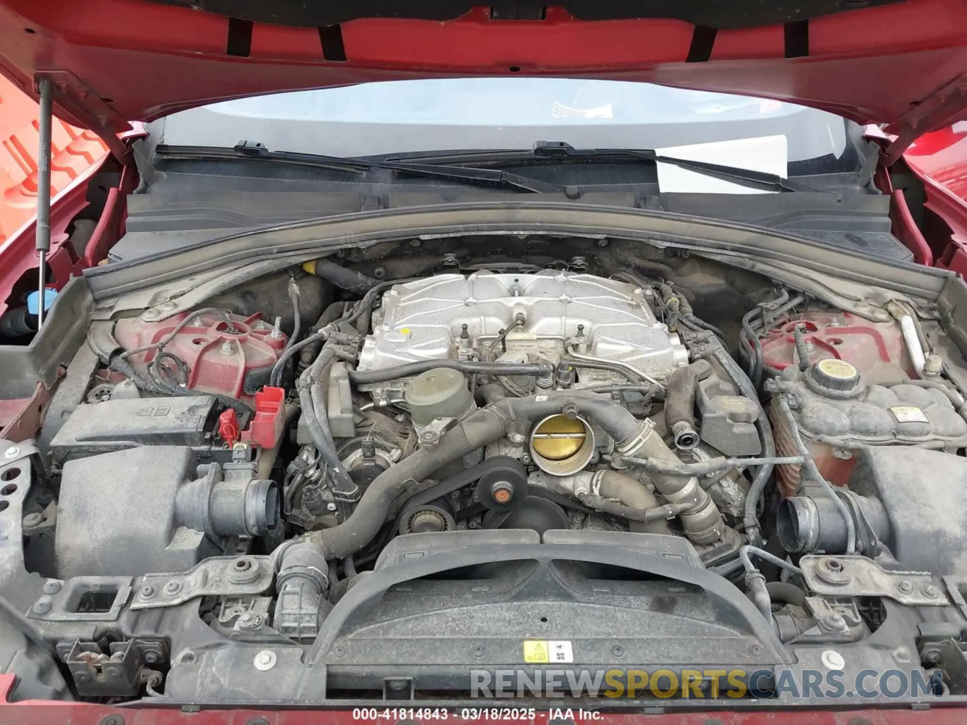 10 Photograph of a damaged car SADCM2FV7KA363378 JAGUAR F-PACE 2019