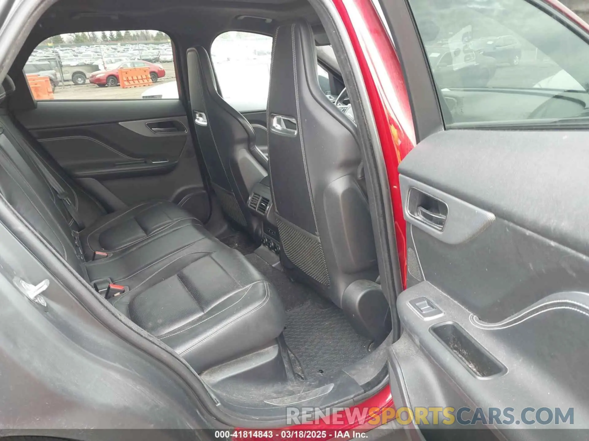 8 Photograph of a damaged car SADCM2FV7KA363378 JAGUAR F-PACE 2019