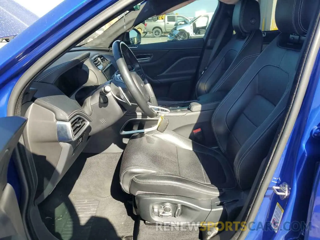 7 Photograph of a damaged car SADCM2FV8KA359369 JAGUAR F-PACE 2019
