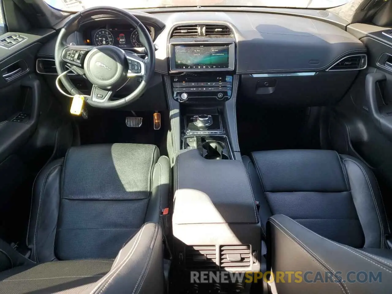 8 Photograph of a damaged car SADCM2FV8KA359369 JAGUAR F-PACE 2019