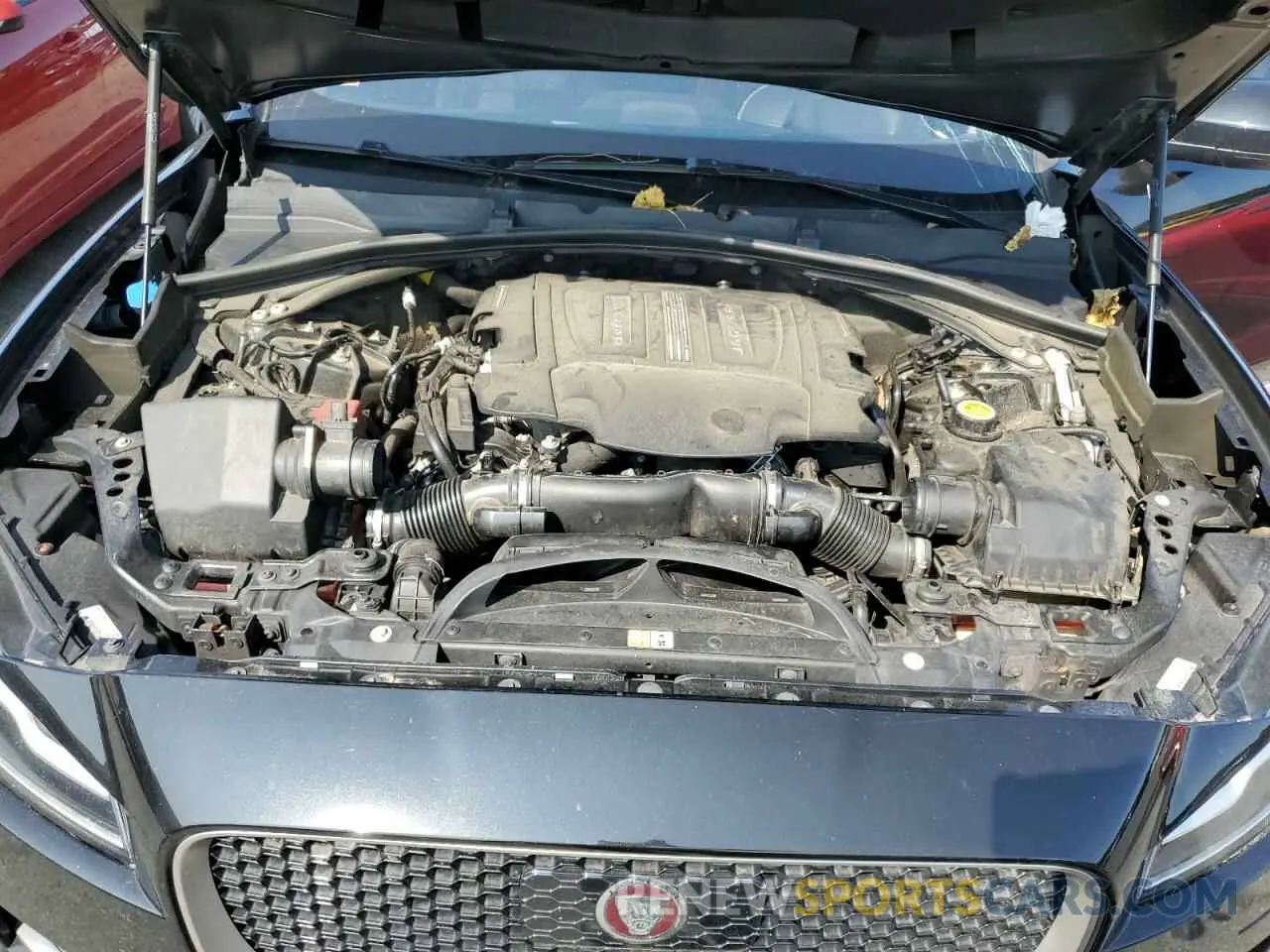 12 Photograph of a damaged car SADCM2FV8KA609726 JAGUAR F-PACE 2019