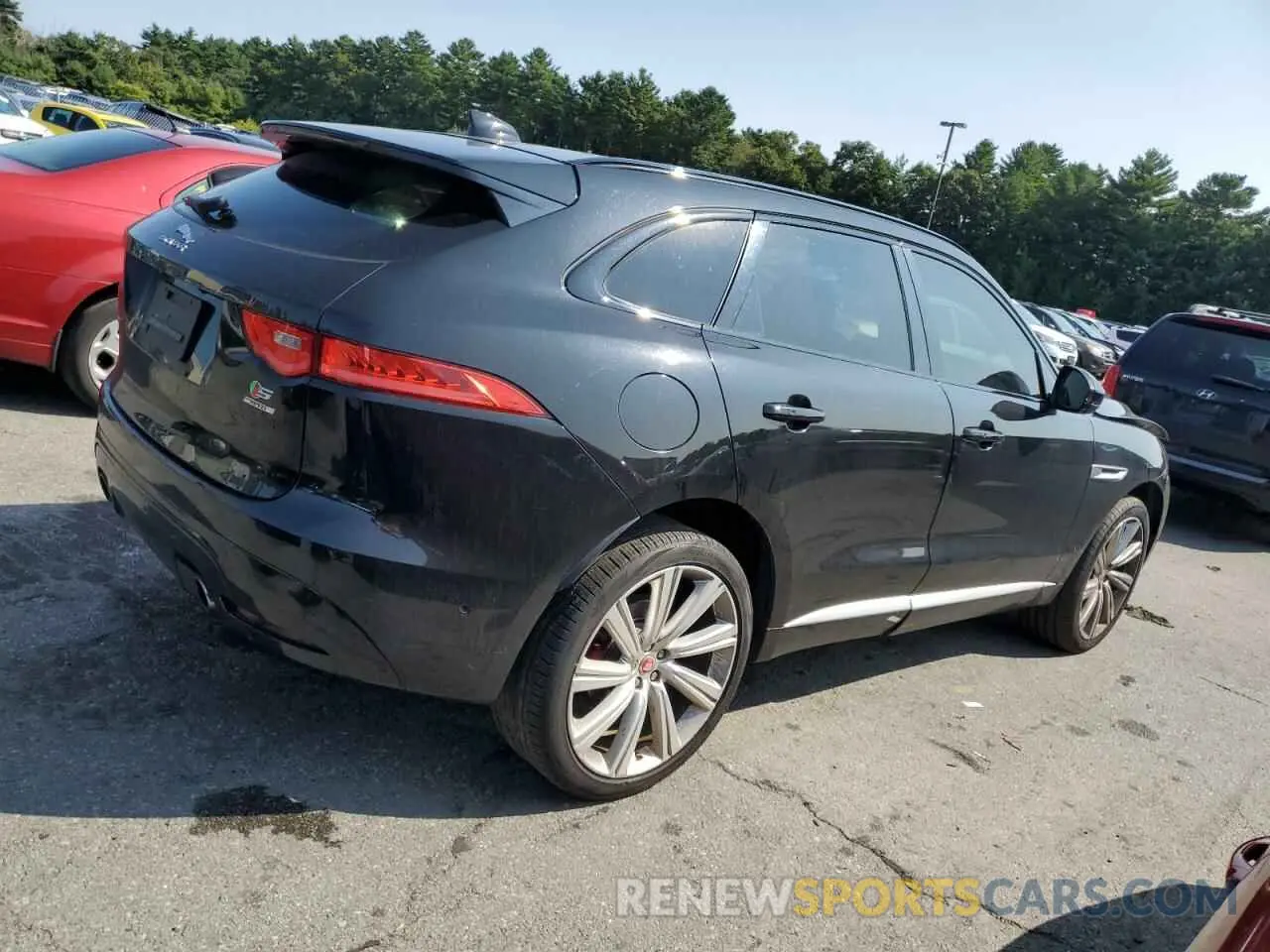 3 Photograph of a damaged car SADCM2FV8KA609726 JAGUAR F-PACE 2019