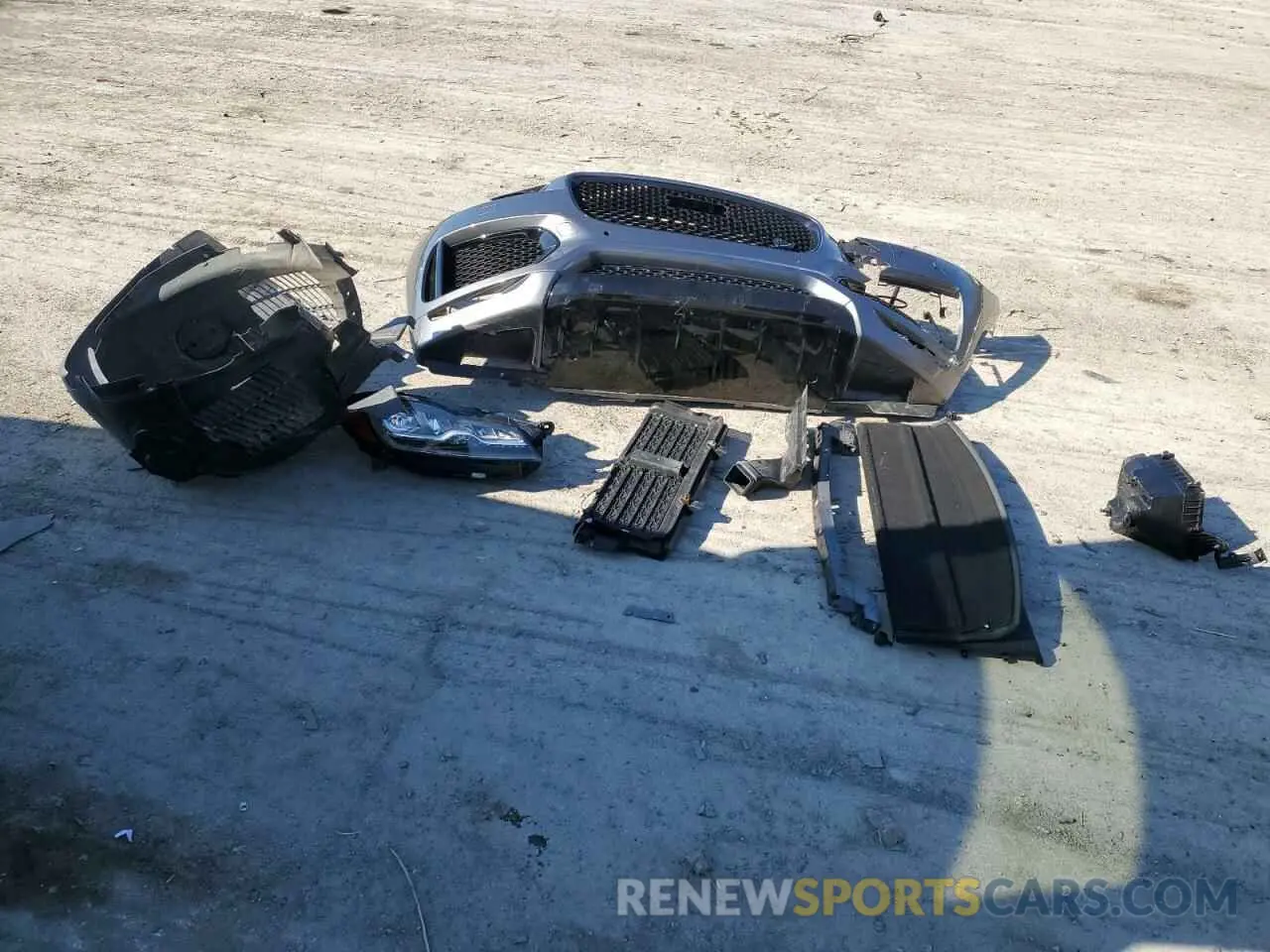 13 Photograph of a damaged car SADCM2FV9KA353502 JAGUAR F-PACE 2019