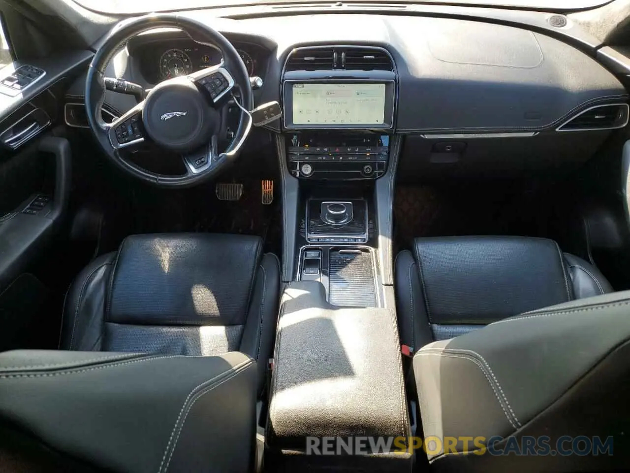 8 Photograph of a damaged car SADCM2FV9KA353502 JAGUAR F-PACE 2019