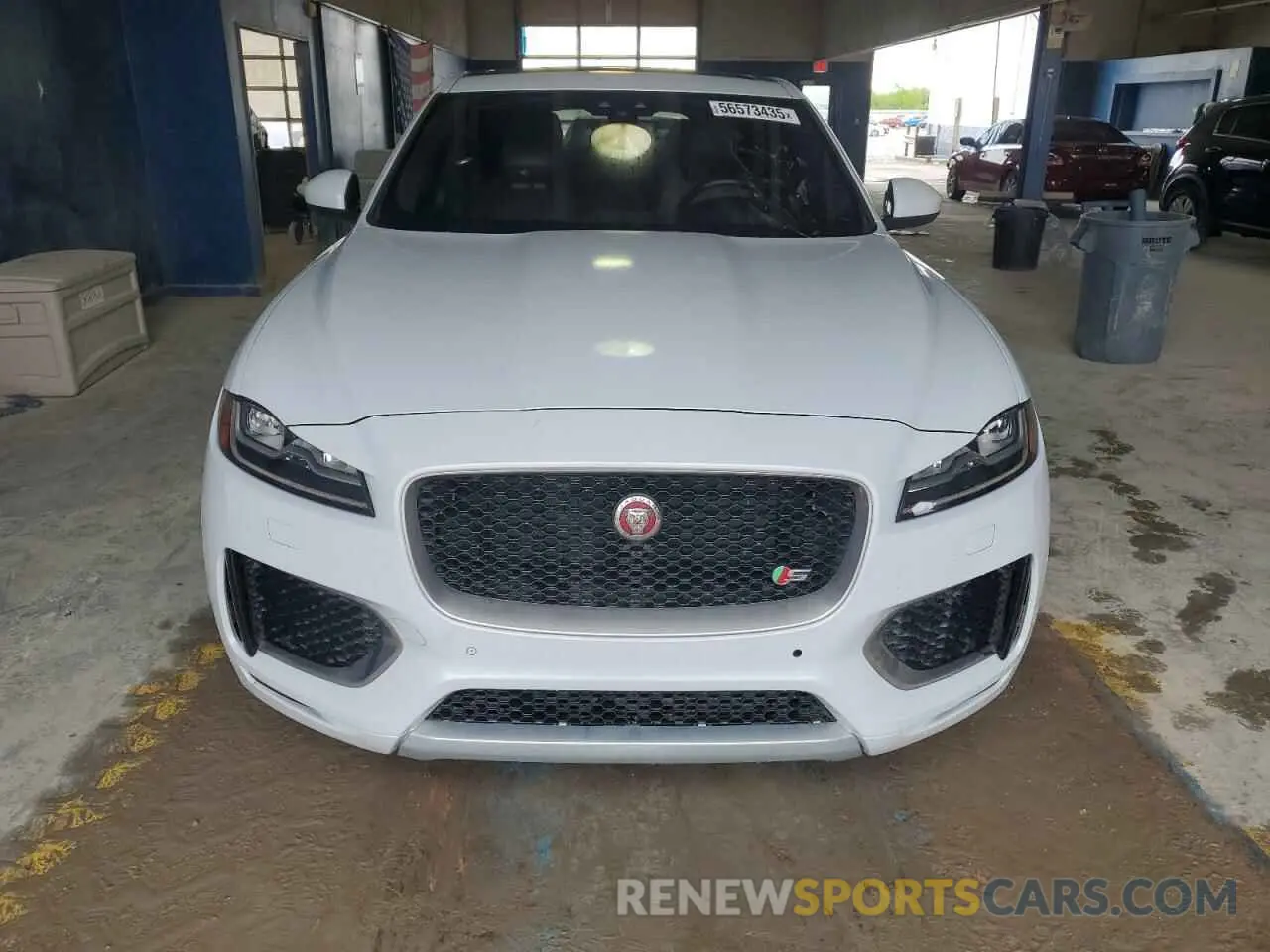 5 Photograph of a damaged car SADCM2FV9KA365990 JAGUAR F-PACE 2019