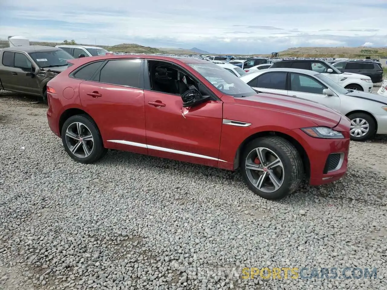4 Photograph of a damaged car SADCM2FV9KA392963 JAGUAR F-PACE 2019