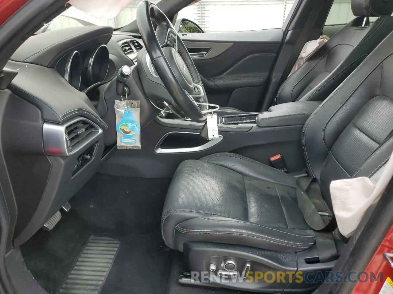 7 Photograph of a damaged car SADCM2FV9KA392963 JAGUAR F-PACE 2019