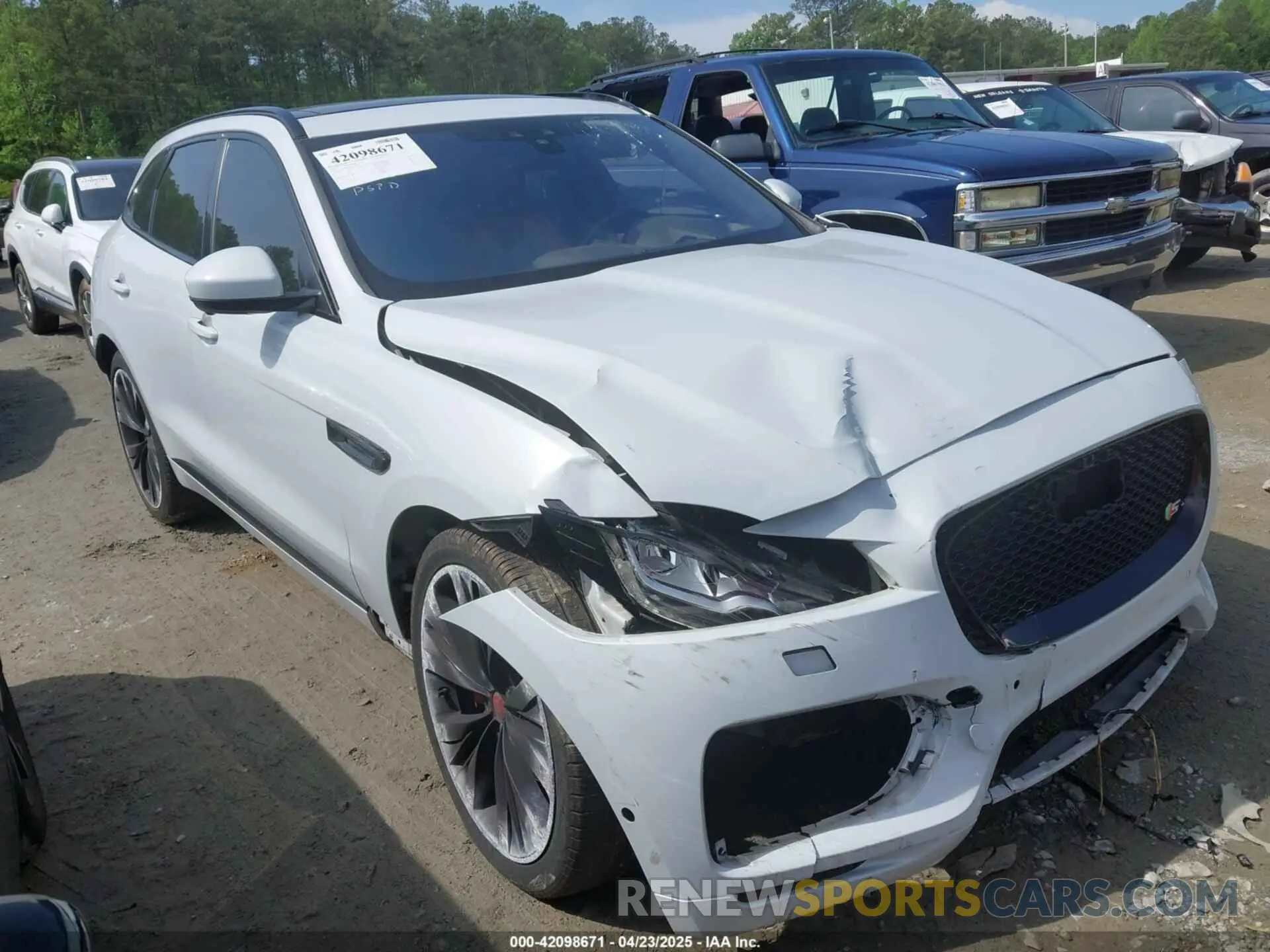 1 Photograph of a damaged car SADCM2FV9KA609878 JAGUAR F-PACE 2019