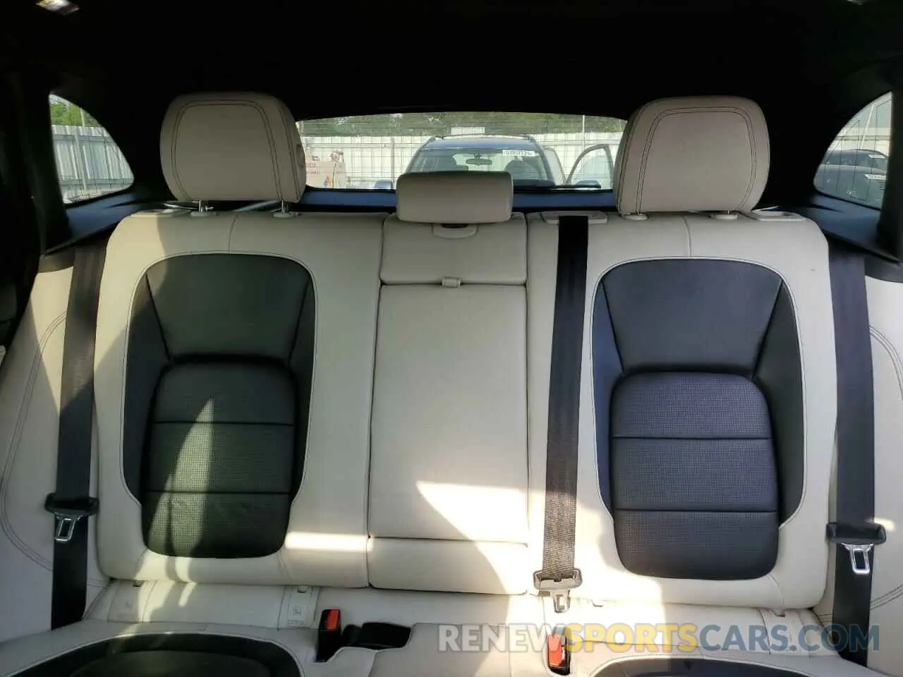 10 Photograph of a damaged car SADCM2FVXKA610005 JAGUAR F-PACE 2019