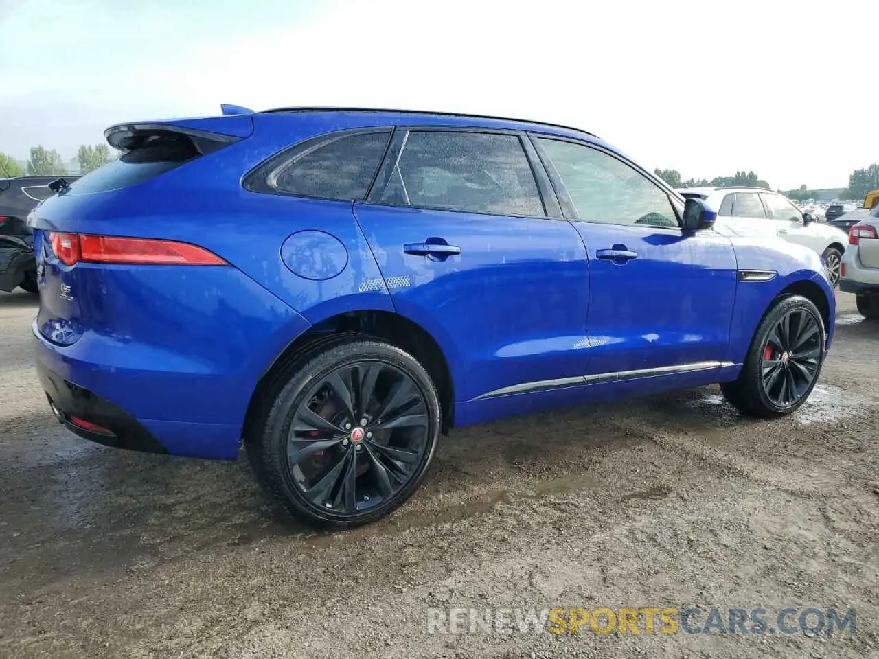 3 Photograph of a damaged car SADCM2FVXKA610005 JAGUAR F-PACE 2019