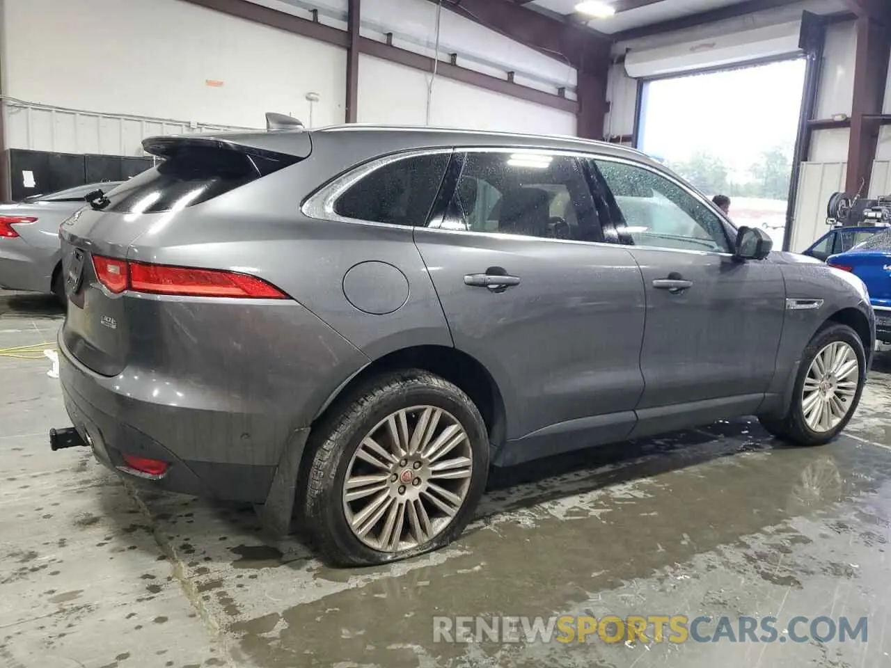 3 Photograph of a damaged car SADCN2GX9KA357787 JAGUAR F-PACE 2019