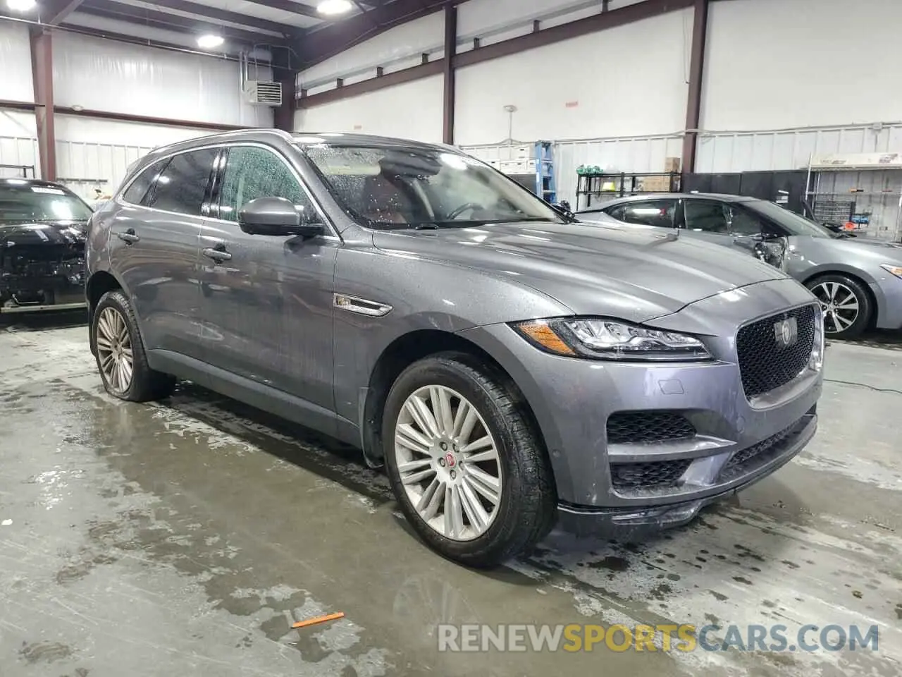 4 Photograph of a damaged car SADCN2GX9KA357787 JAGUAR F-PACE 2019