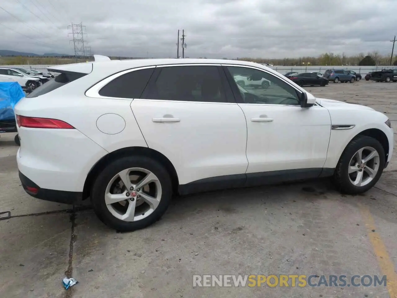 3 Photograph of a damaged car SADCS2FX0KA602177 JAGUAR F-PACE 2019