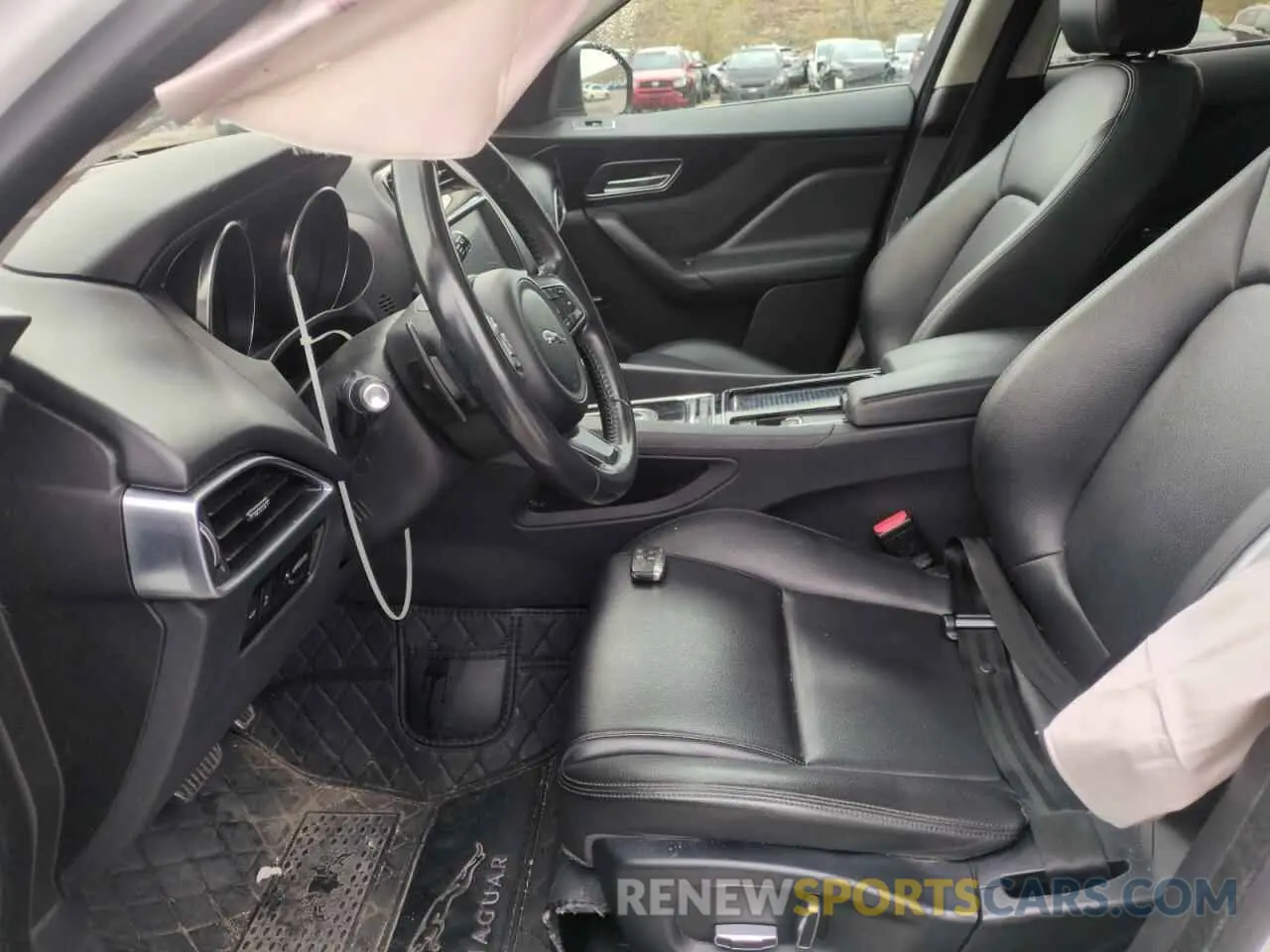 7 Photograph of a damaged car SADCS2FX0KA602177 JAGUAR F-PACE 2019