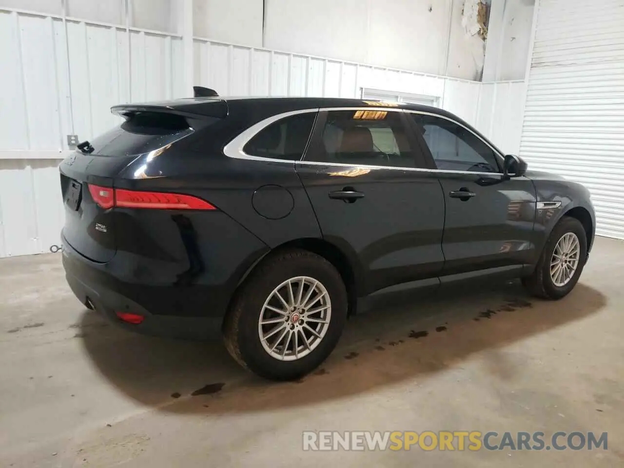 3 Photograph of a damaged car SADCS2FX1KA391782 JAGUAR F-PACE 2019