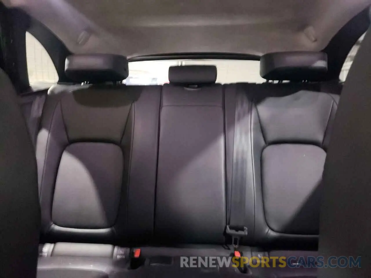 10 Photograph of a damaged car SADCS2FX9KA602971 JAGUAR F-PACE 2019