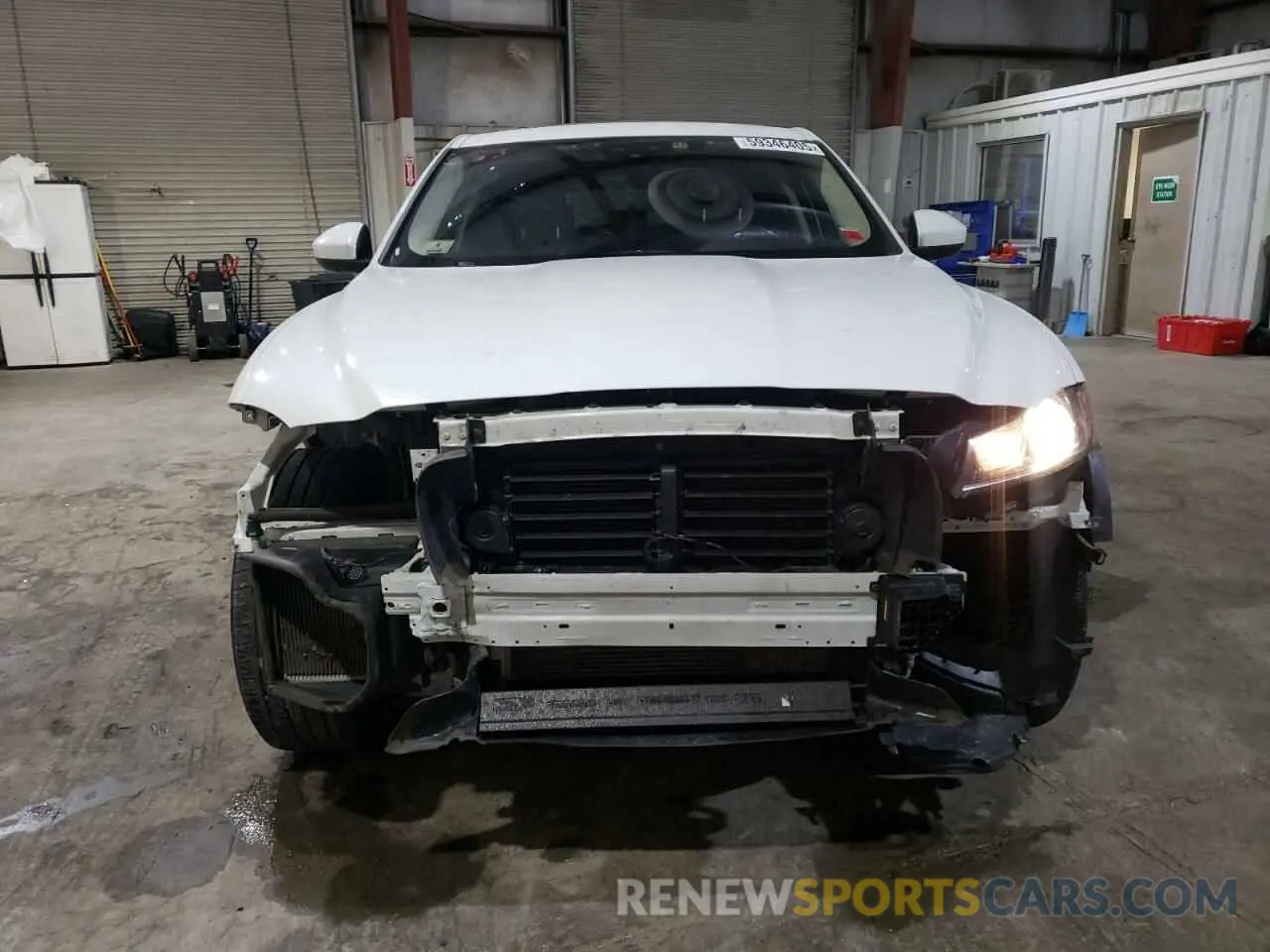 5 Photograph of a damaged car SADCS2FX9KA602971 JAGUAR F-PACE 2019