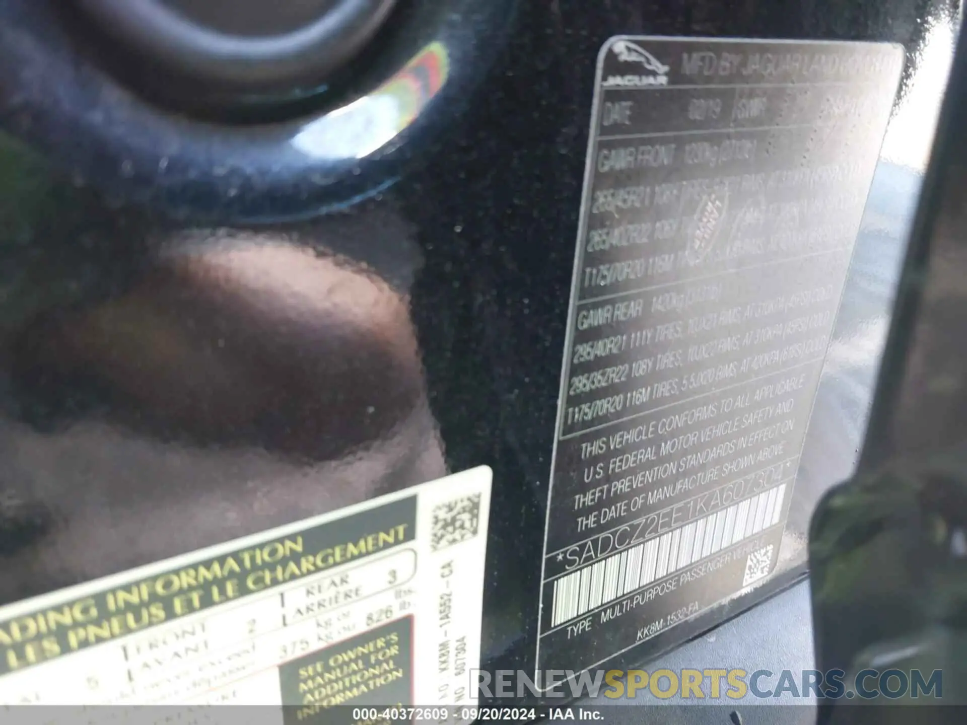 9 Photograph of a damaged car SADCZ2EE1KA607304 JAGUAR F-PACE 2019