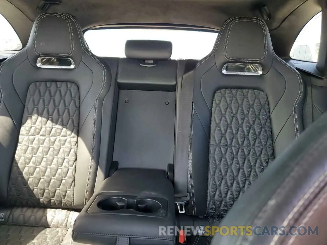 10 Photograph of a damaged car SADCZ2EE6KA604754 JAGUAR F-PACE 2019