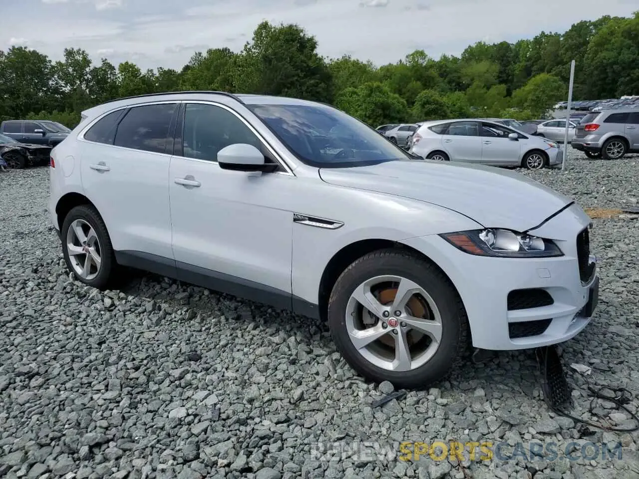 4 Photograph of a damaged car SADCJ2FX0LA629299 JAGUAR F-PACE 2020