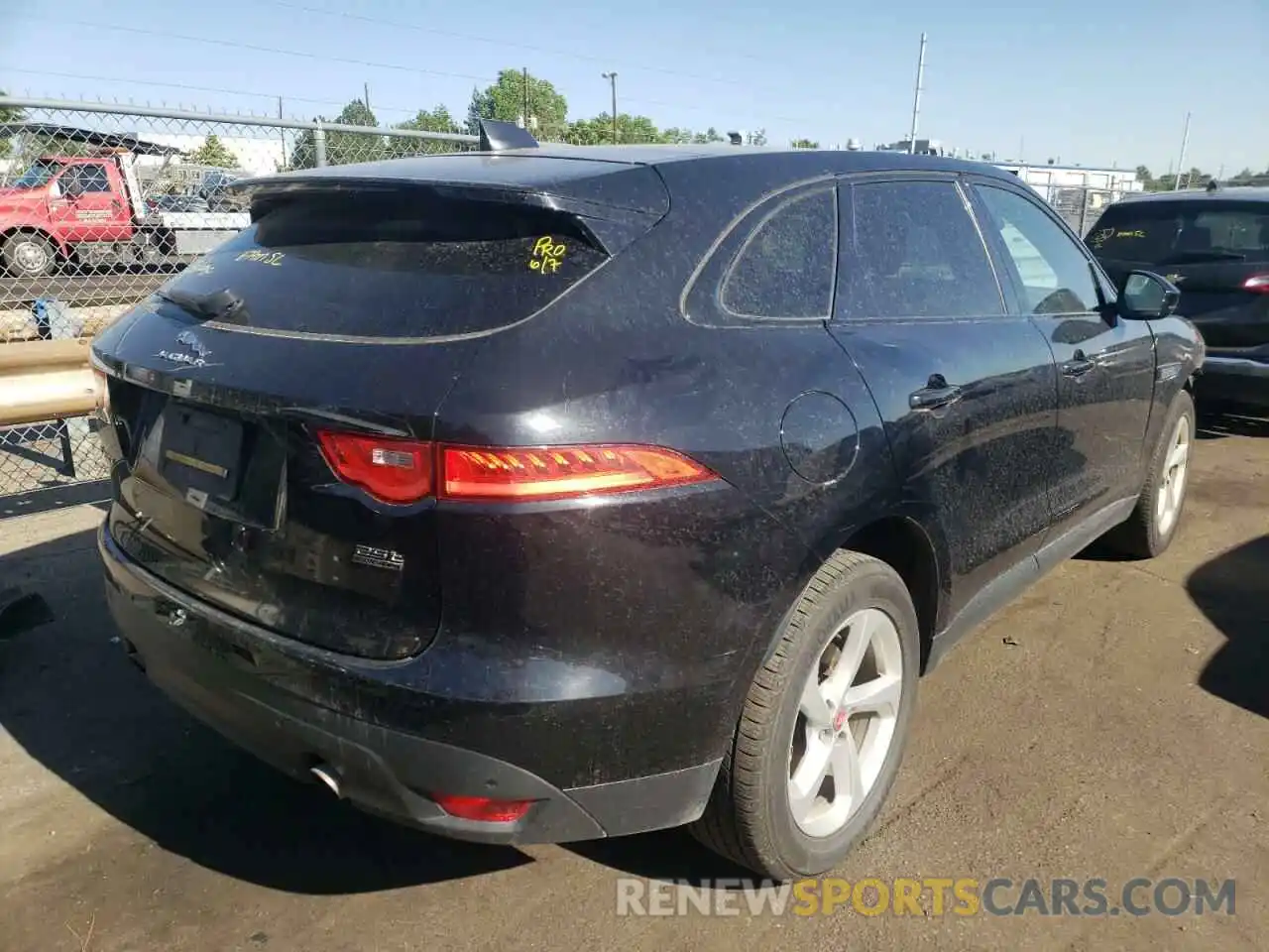 4 Photograph of a damaged car SADCJ2FX0LA645745 JAGUAR F-PACE 2020