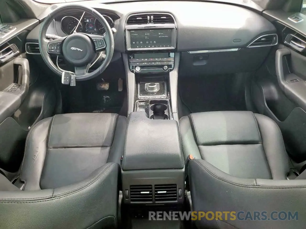 8 Photograph of a damaged car SADCJ2FX1LA628811 JAGUAR F-PACE 2020