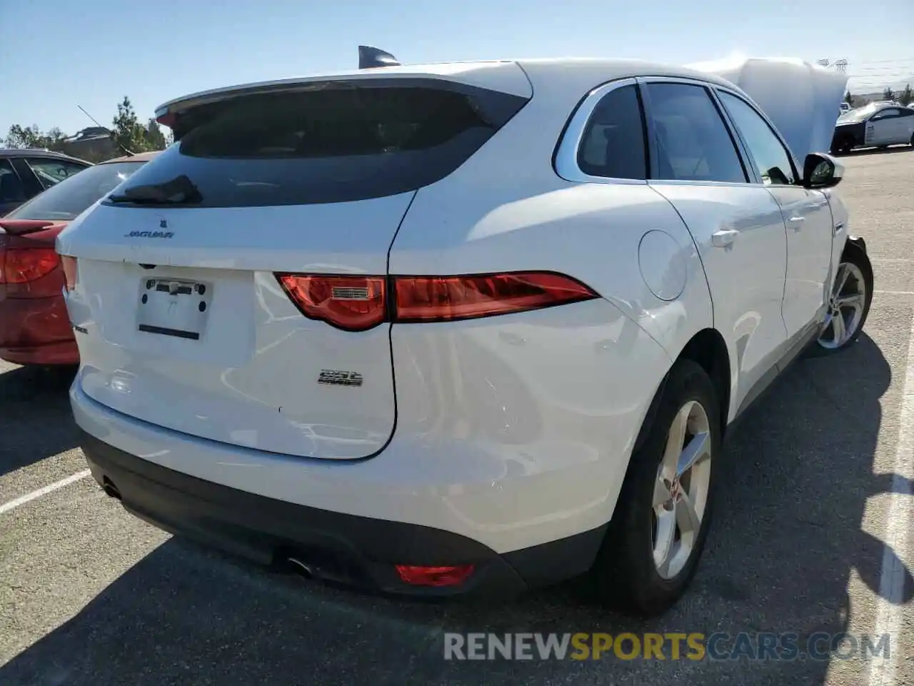 3 Photograph of a damaged car SADCJ2FX1LA640036 JAGUAR F-PACE 2020