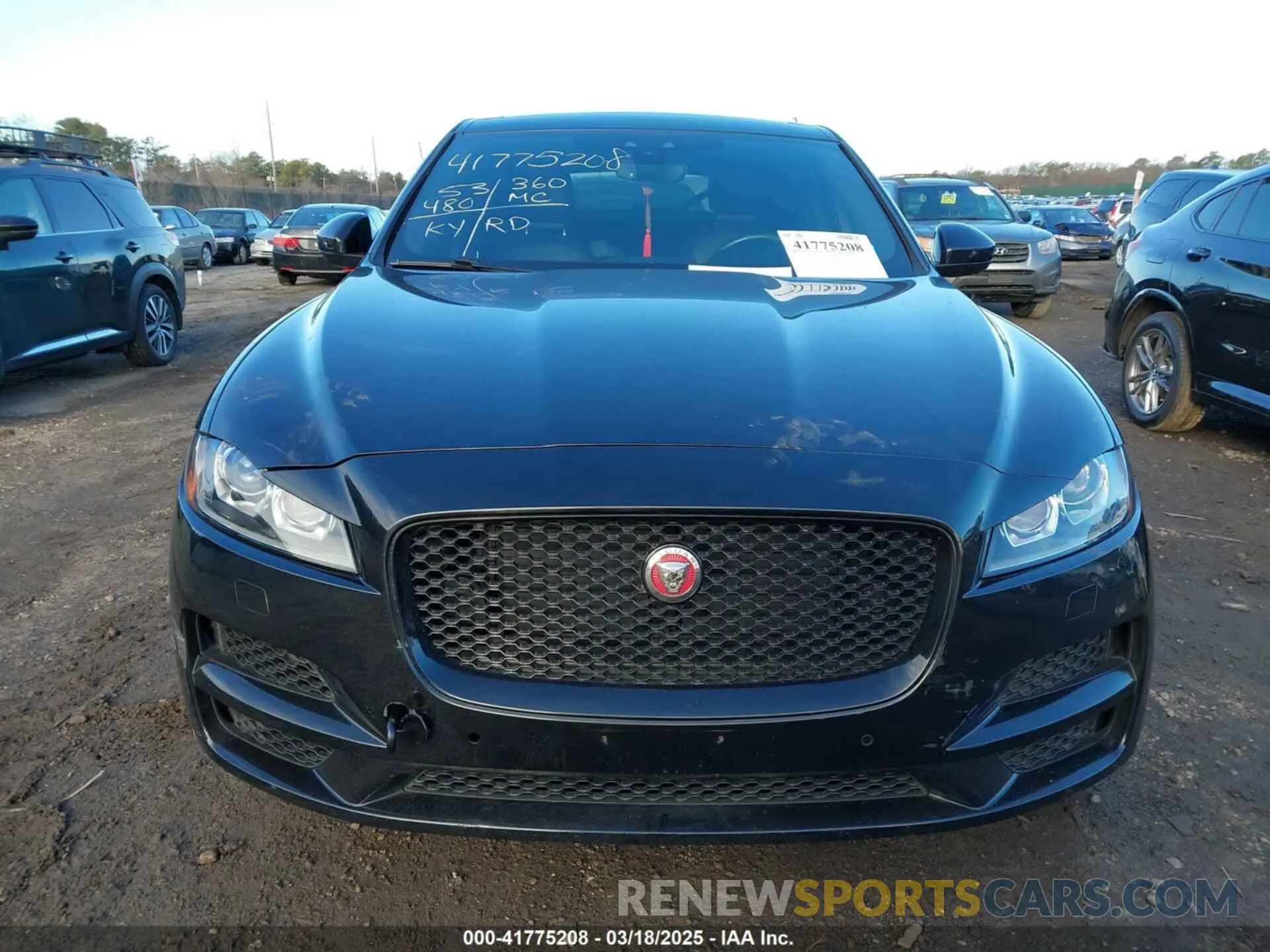 12 Photograph of a damaged car SADCJ2FX1LA648654 JAGUAR F-PACE 2020