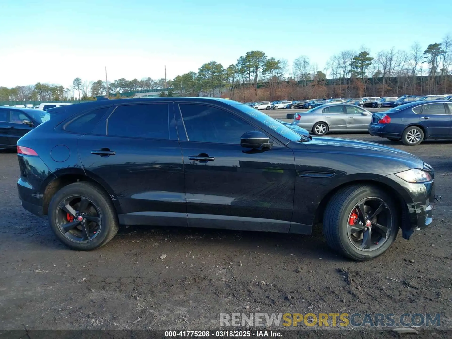 13 Photograph of a damaged car SADCJ2FX1LA648654 JAGUAR F-PACE 2020