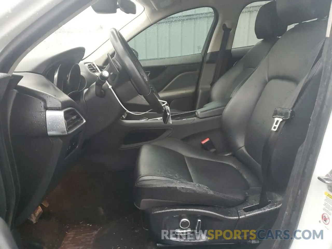 7 Photograph of a damaged car SADCJ2FX2LA646296 JAGUAR F-PACE 2020