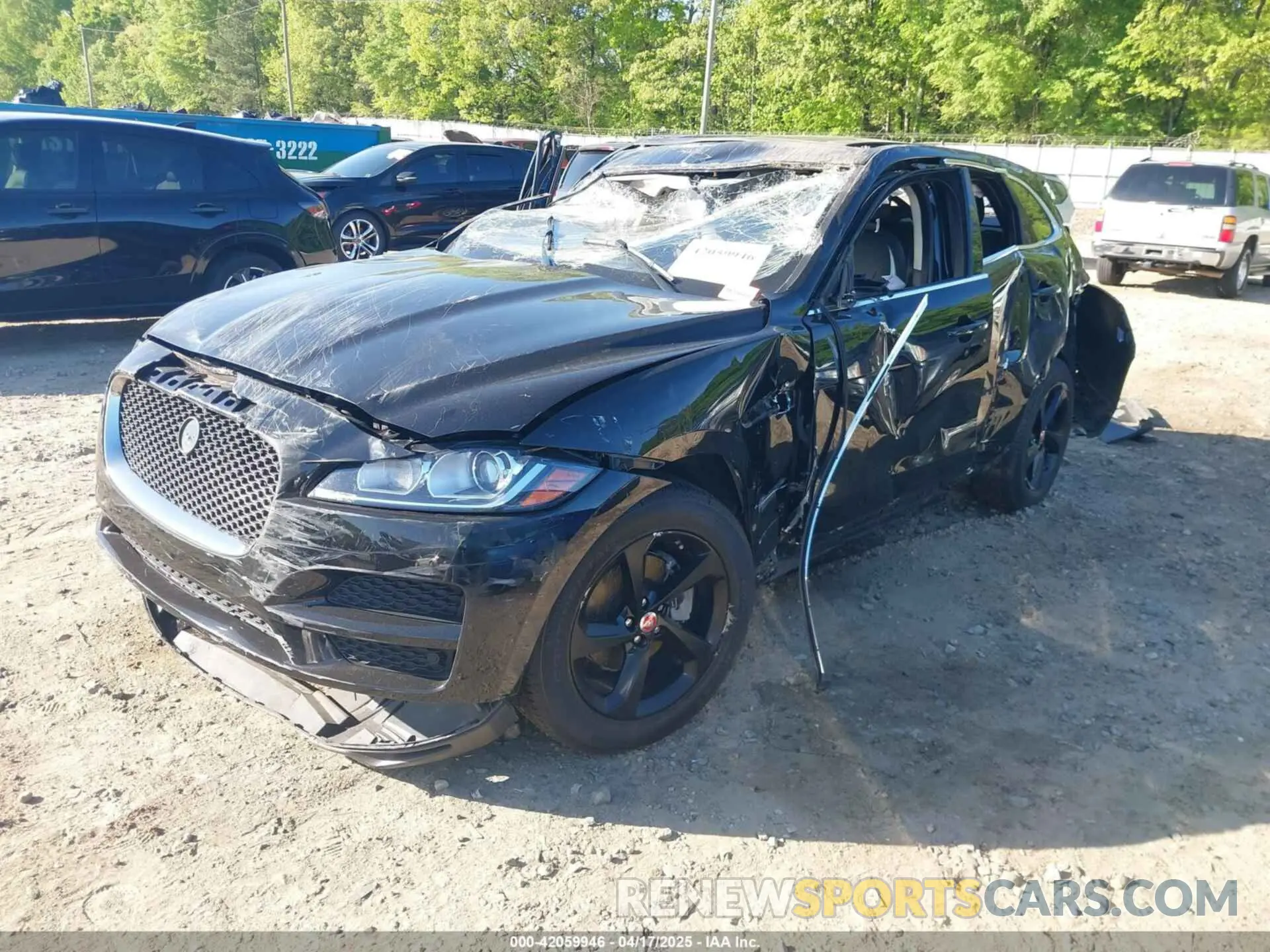 2 Photograph of a damaged car SADCJ2FX3LA643987 JAGUAR F-PACE 2020