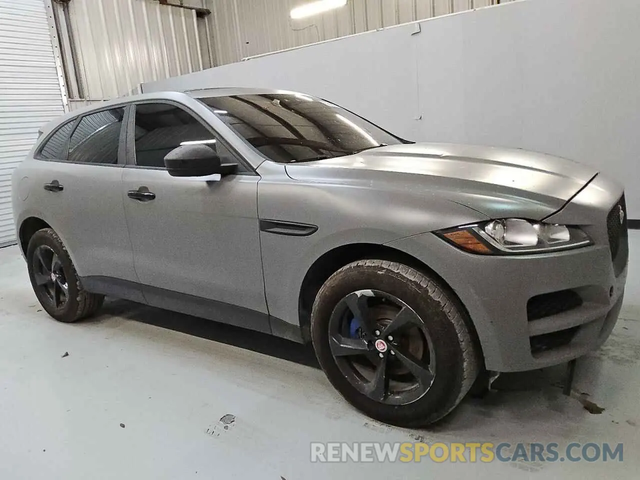 4 Photograph of a damaged car SADCJ2FX3LA645416 JAGUAR F-PACE 2020