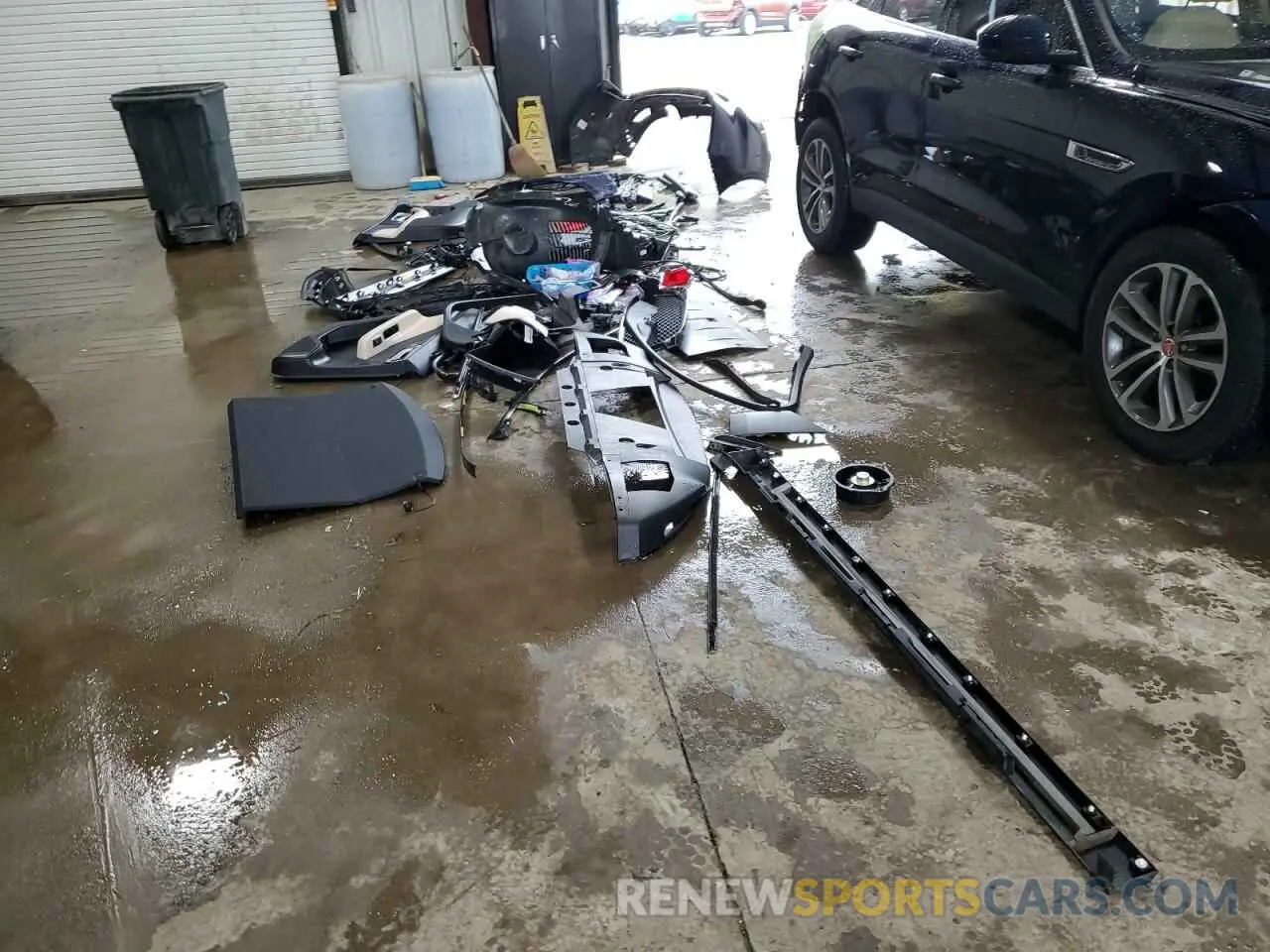 13 Photograph of a damaged car SADCJ2FX4LA660099 JAGUAR F-PACE 2020