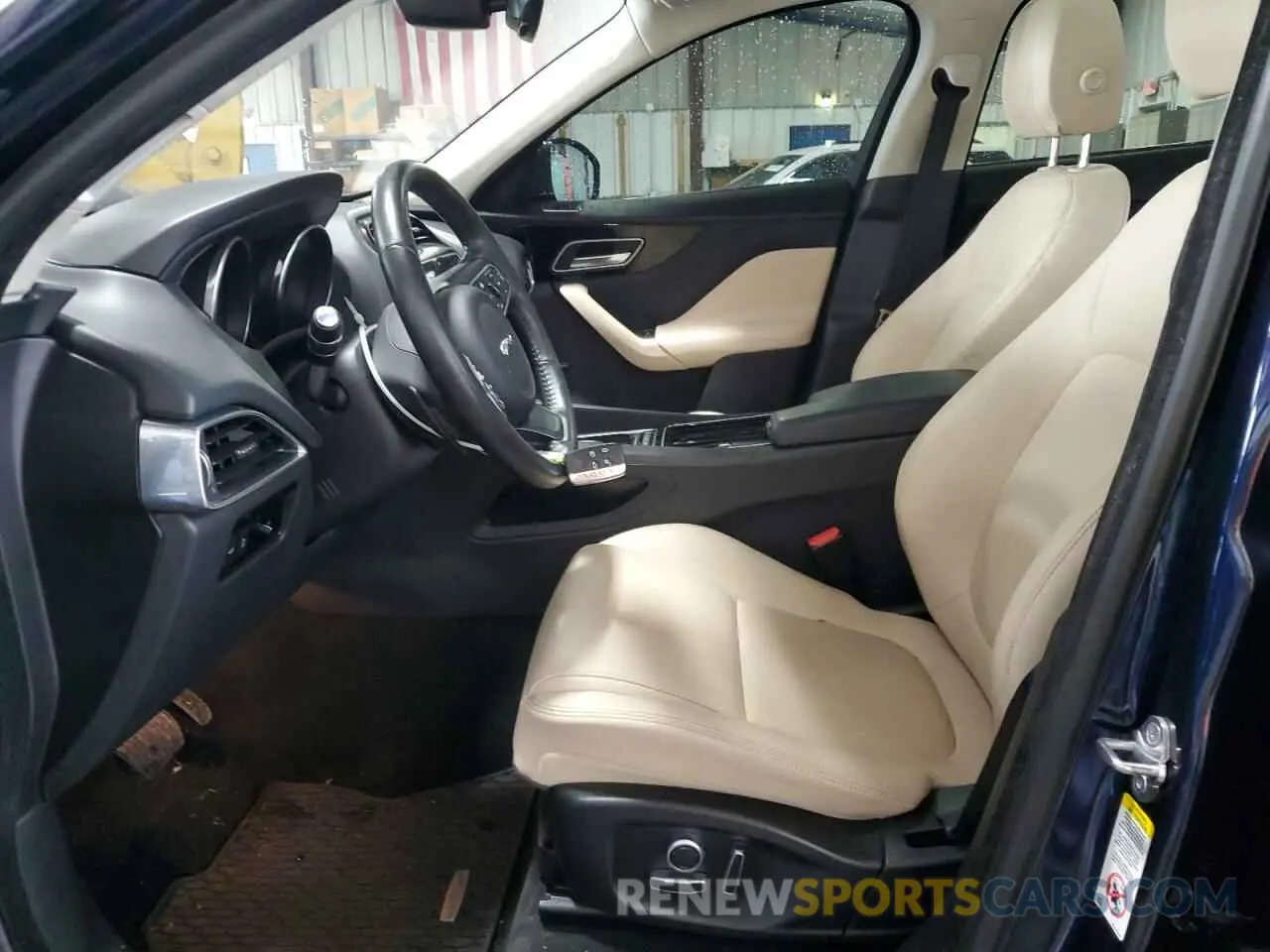 7 Photograph of a damaged car SADCJ2FX4LA660099 JAGUAR F-PACE 2020