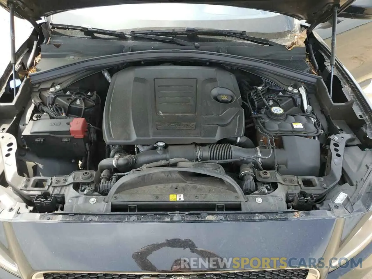 12 Photograph of a damaged car SADCJ2FX5LA630349 JAGUAR F-PACE 2020