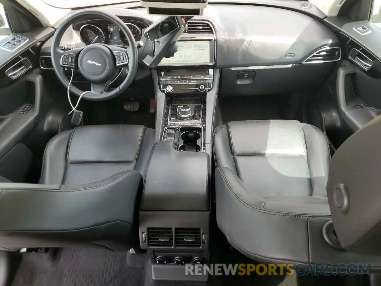 8 Photograph of a damaged car SADCJ2FX5LA630349 JAGUAR F-PACE 2020