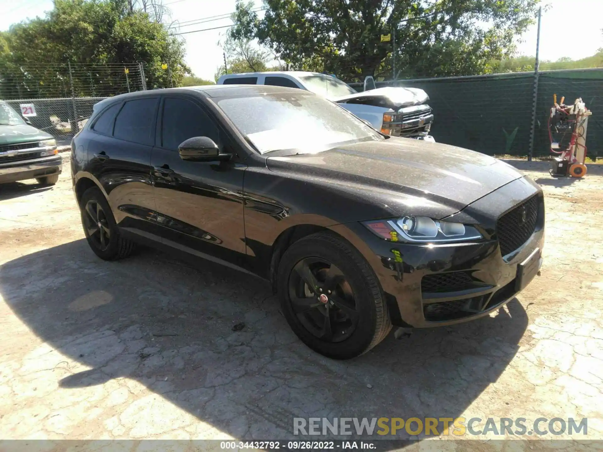 1 Photograph of a damaged car SADCJ2FX6LA657544 JAGUAR F-PACE 2020