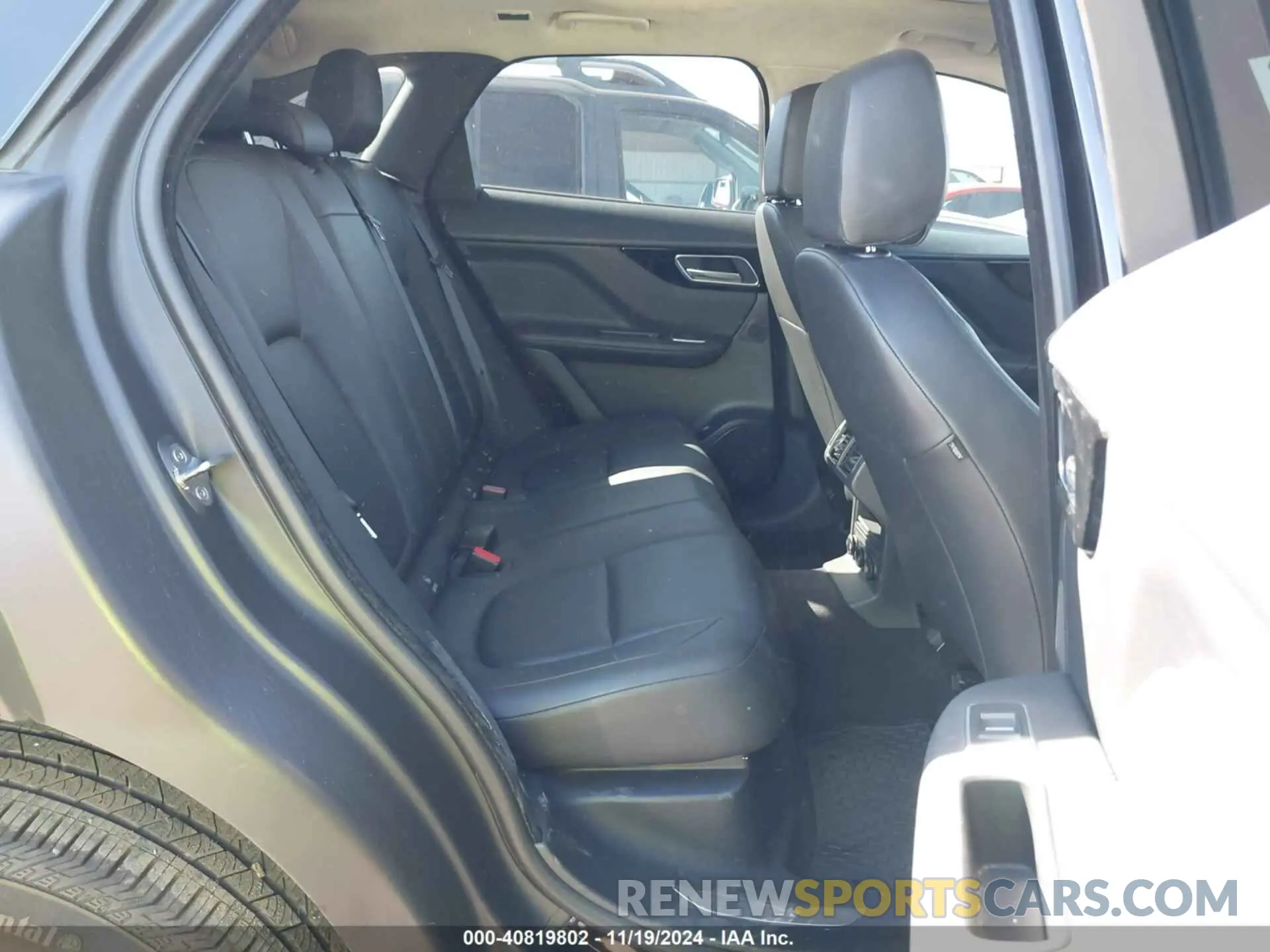 8 Photograph of a damaged car SADCJ2FX7LA626514 JAGUAR F-PACE 2020