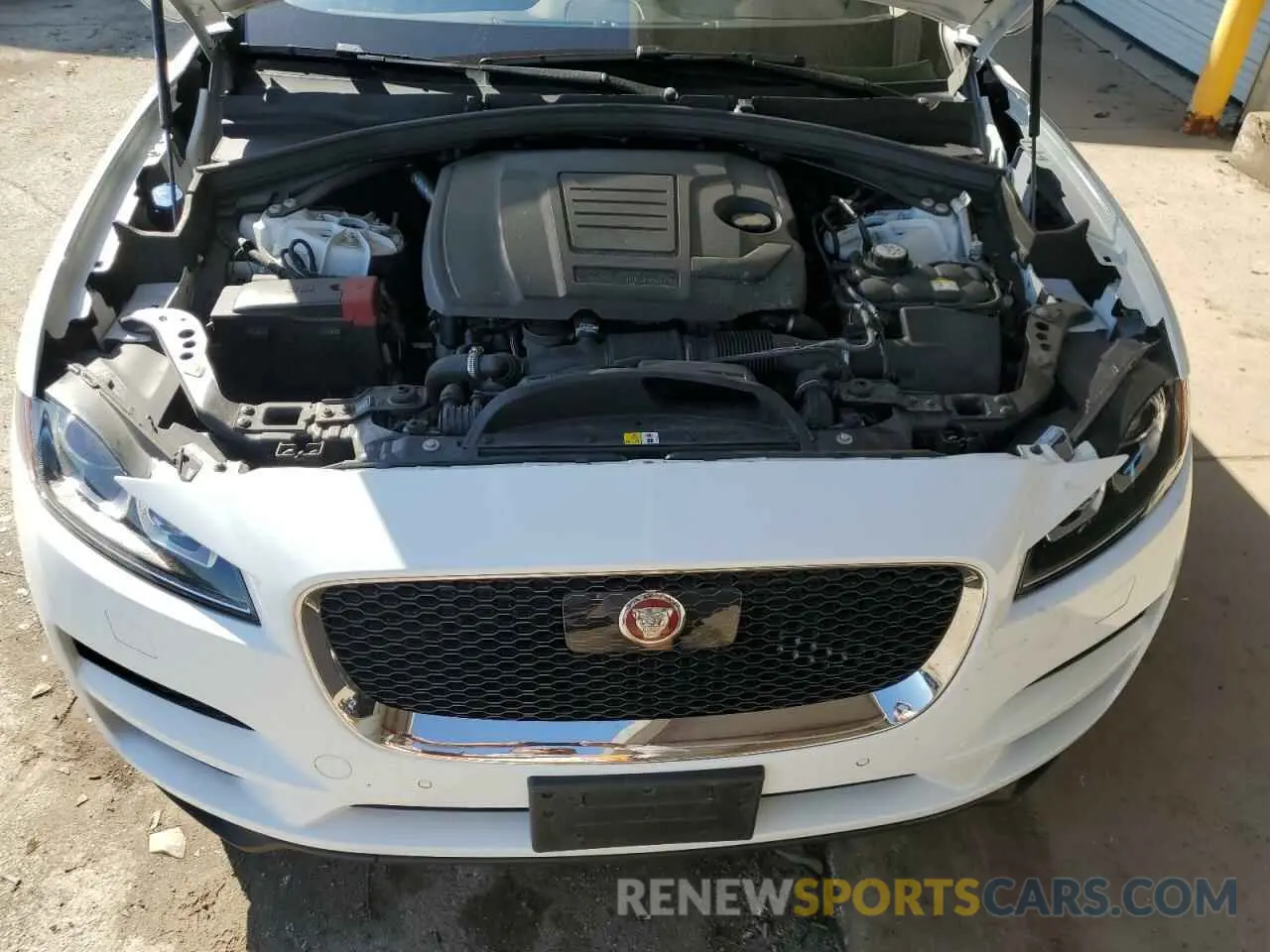 12 Photograph of a damaged car SADCJ2FX7LA627307 JAGUAR F-PACE 2020